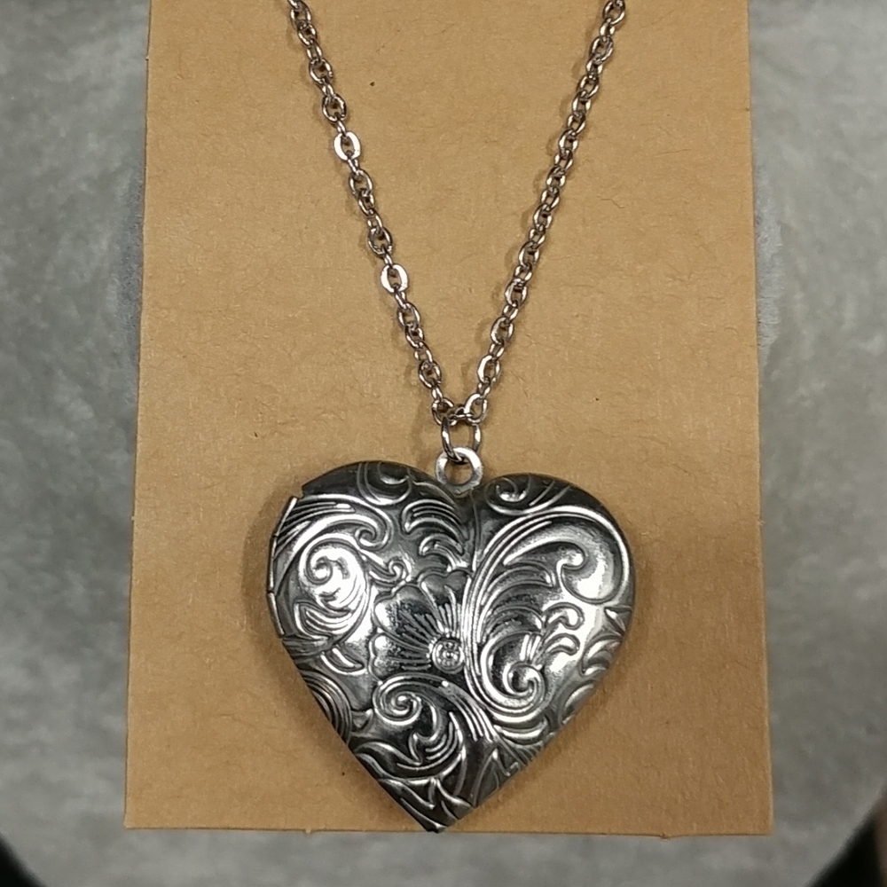 Heart Locket Stainless-Steel Pendant Photo Frame Charm Necklace Stainless Steel